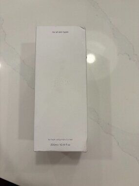 glow Lemon Vitamin Toner